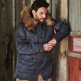 Зимние утепленные мужские куртки - купить в Санкт-Петербурге по доступнойцене в интернет магазине Легионер